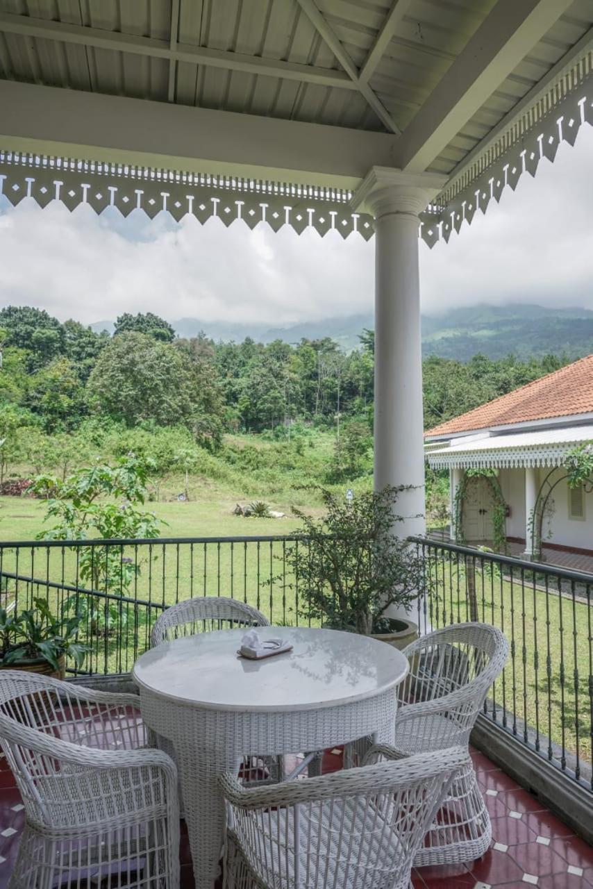 Kaliandra Resort & Organic Farm Dayu Экстерьер фото